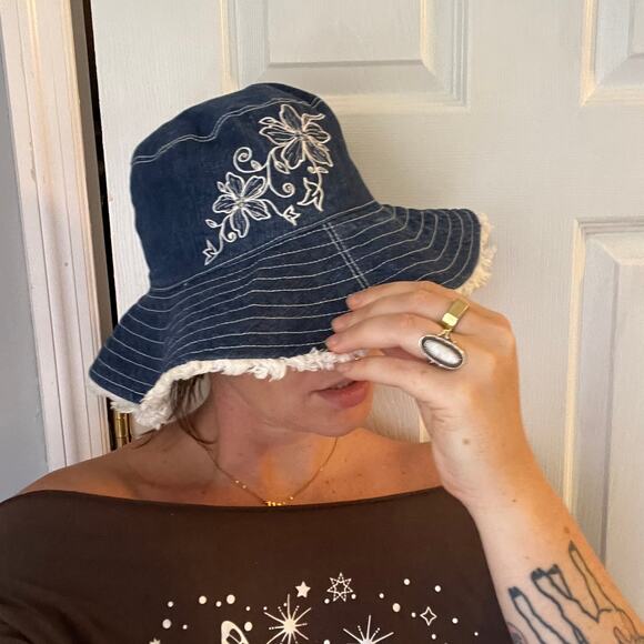 Y2K Denim Bucket Hat - Picture 1 of 6